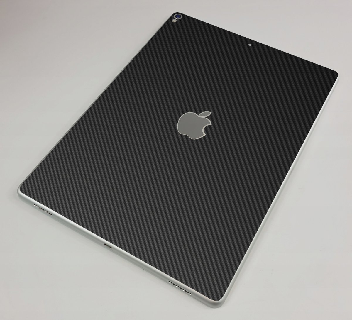 Apple iPad Pro 12.9" 2ND Gen. (Wifi) A1670   BLACK CARBON FIBER Laptop Skin