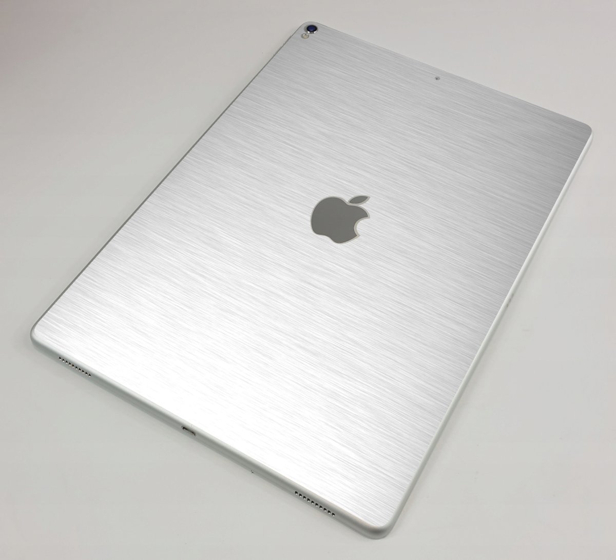Apple iPad Pro 12.9" 2ND Gen. (Wifi) A1670   MTS#1 (ALUMINUM) Laptop Skin