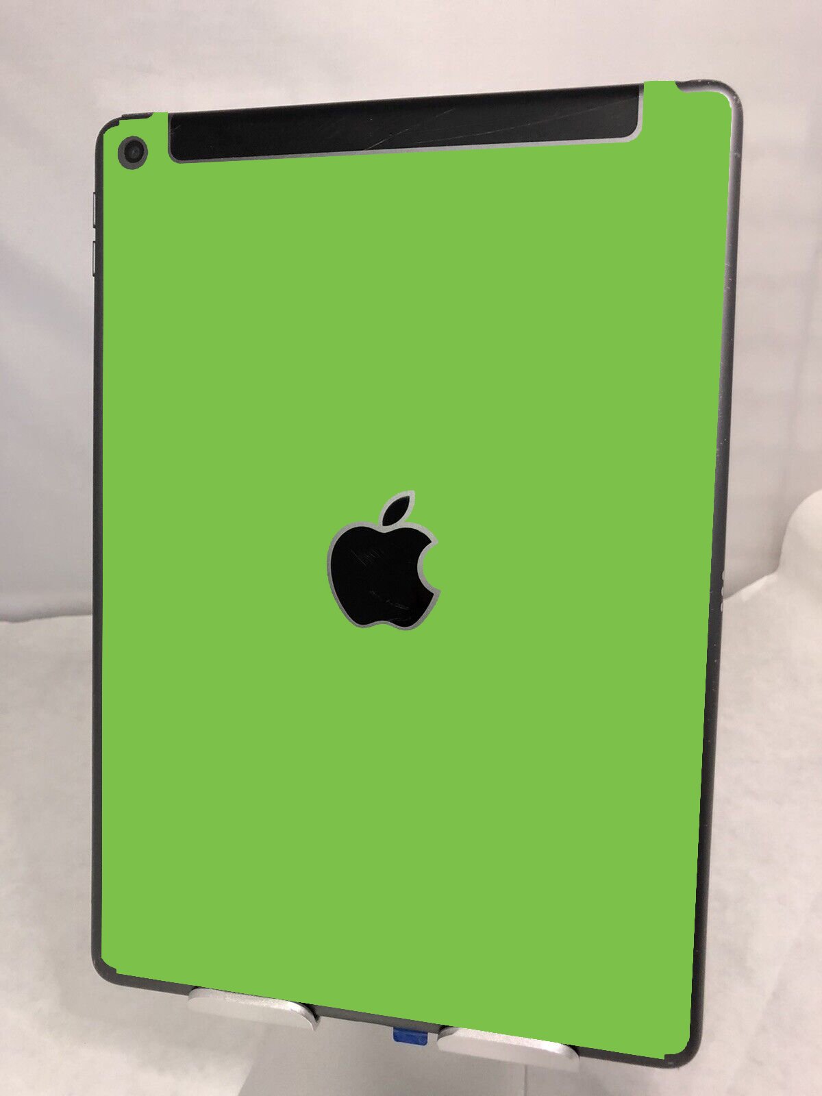 Apple iPad 8th Gen. (Wifi, Cell) A2428   GREEN Laptop Skin