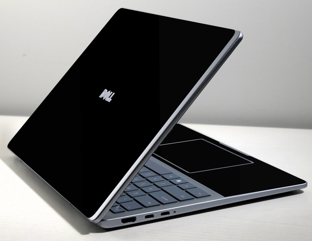 Dell Pro 14 Plus BLACK Laptop Skin