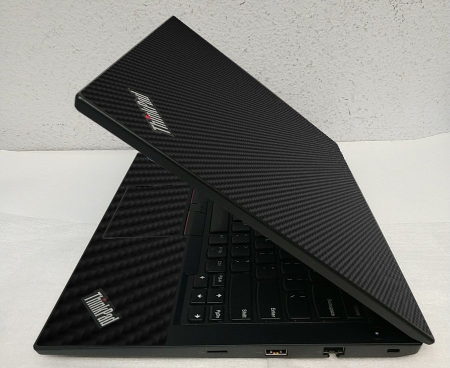 ThinkPad E480 G1 BLACK CARBON FIBER Laptop Skin