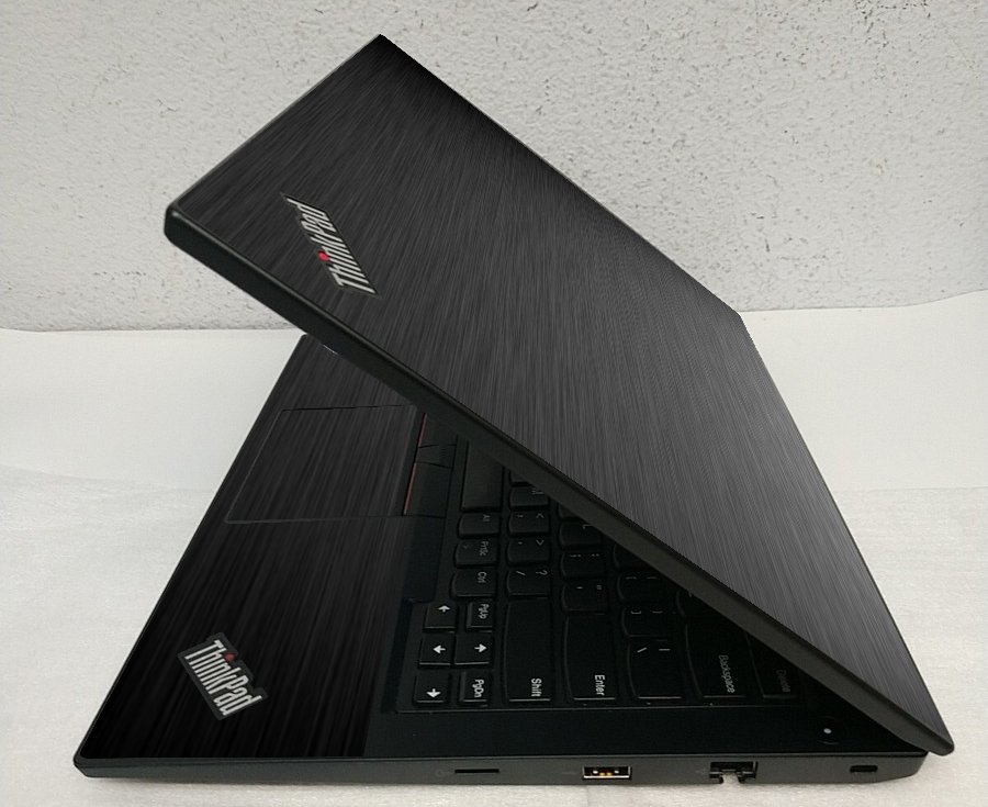 ThinkPad E480 G1 MTS #3 (GUN METAL) Laptop Skin